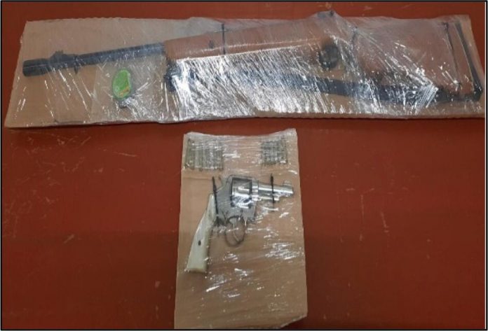 EN RÁPIDA ACCIÓN, POLICÍA ESTATAL DETIENE A TRES HOMBRES Y UN MENOR POR LOS PRESUNTOS DELITOS DE ATAQUE PELIGROSO Y PORTACIÓN DE ARMAS DE FUEGO