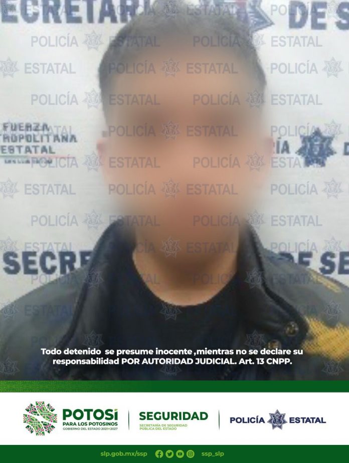 POR PRESUNTAMENTE AMENAZAR A UNA MUJER, POLICÍA ESTATAL DETIENE A UN HOMBRE