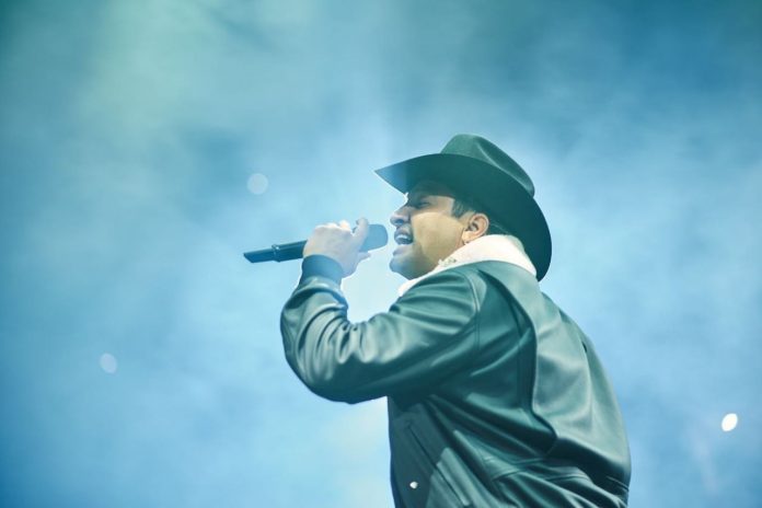 ¡TODO LISTO EN CIUDAD VALLES! PARA DISFRUTAR DE JULIÓN ÁLVAREZ EN LA POSADA NAVIDEÑA