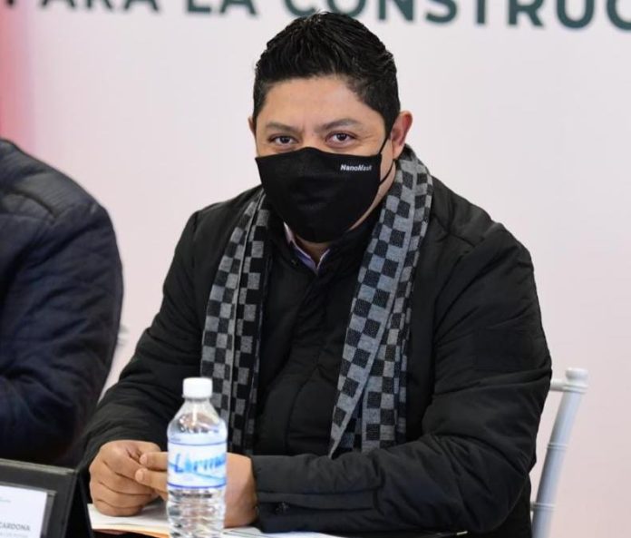 PARA PROTEGER SALUD PÚBLICA SE REDUCE AFORO AL 50 POR CIENTO DE COMERCIOS