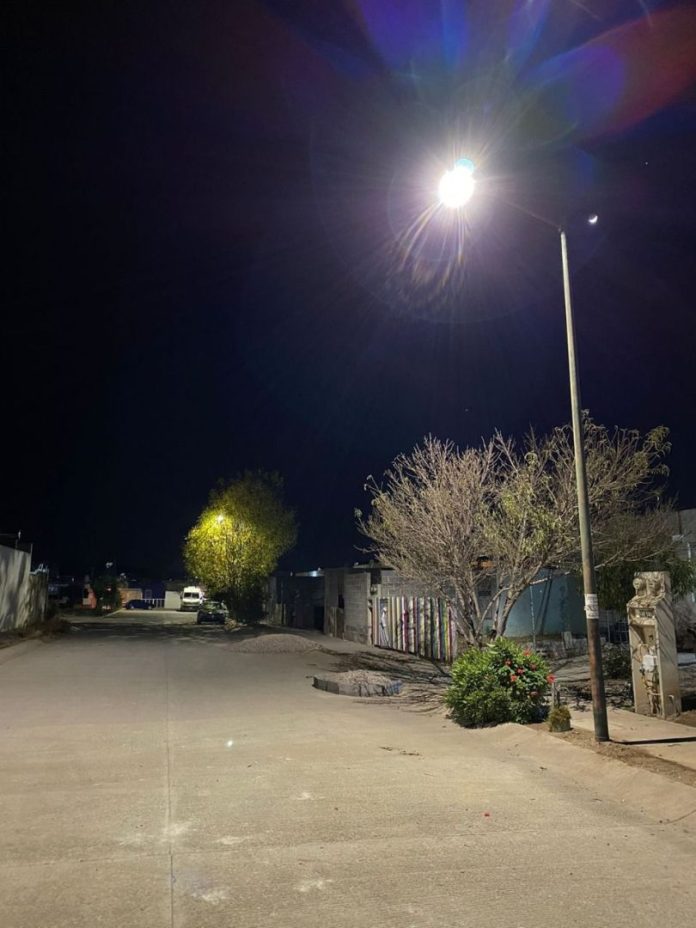CIUDAD SATÉLITE YA CUENTA CON NUEVO ALUMBRADO