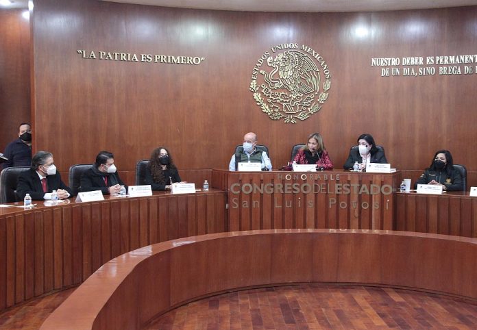 CONGRESO RECIBIÓ EL INFORME ANUAL DE ACTIVIDADES 2021 DEL TEJA DESTACANDO BUEN TRABAJO