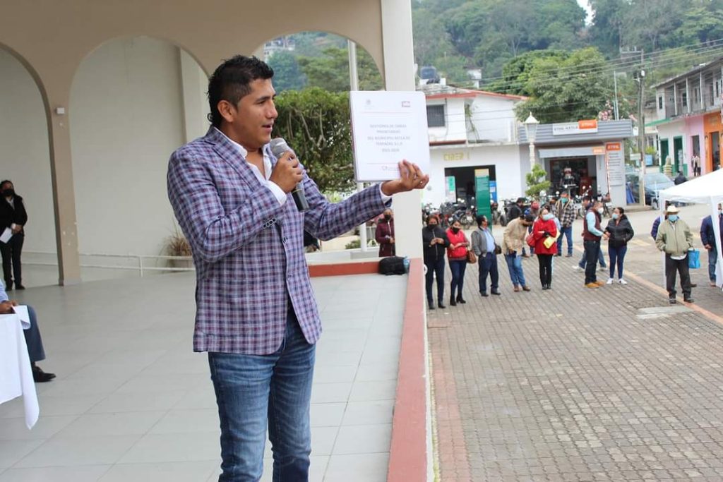 LLEVA A CABO ALCALDE REUNIÓN CON AUTORIDADES EJIDALES