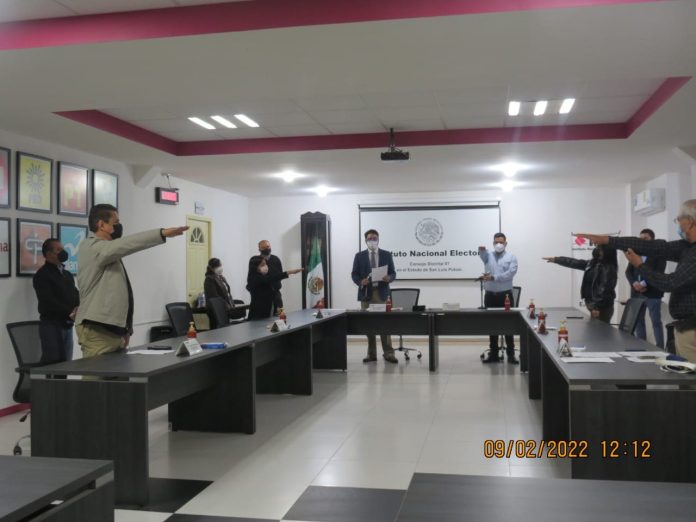 SE INSTALAN LOS SIETE CONSEJOS DISTRITALES DEL INE SLP