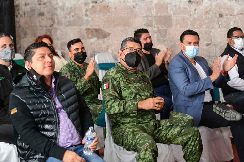 FOMENTO AL DEPORTE PARA PREVENIR LA DELINCUENCIA JUVENIL: GALLARDO