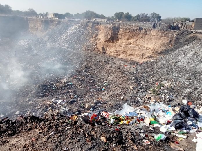 CLAUSURAN TIRADERO CLANDESTINO EN LA COLONIA EL TERREMOTO